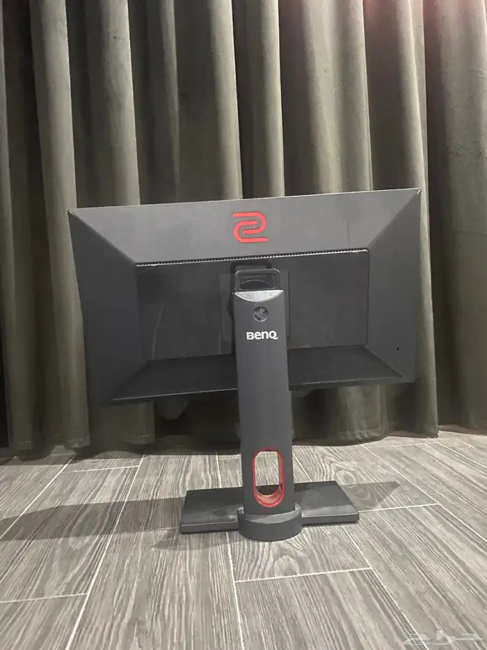 شاشه قيمنق benq 144  27 0