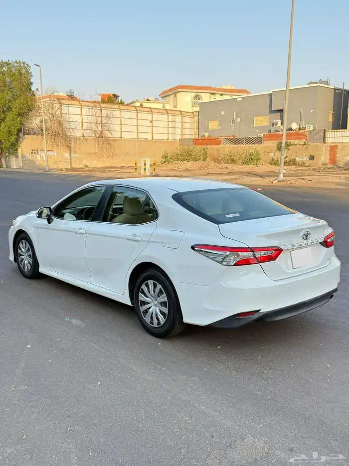 تويوتا كامري 2020 ستاندر ((( تم البيع ))) 2