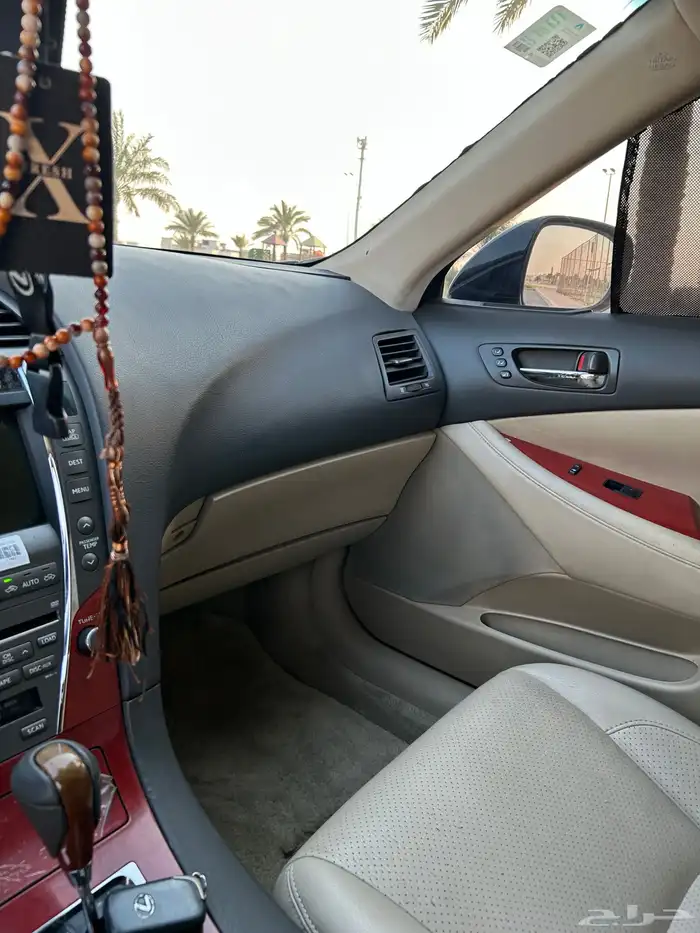 لكزس ES350. 2008 اسود 17
