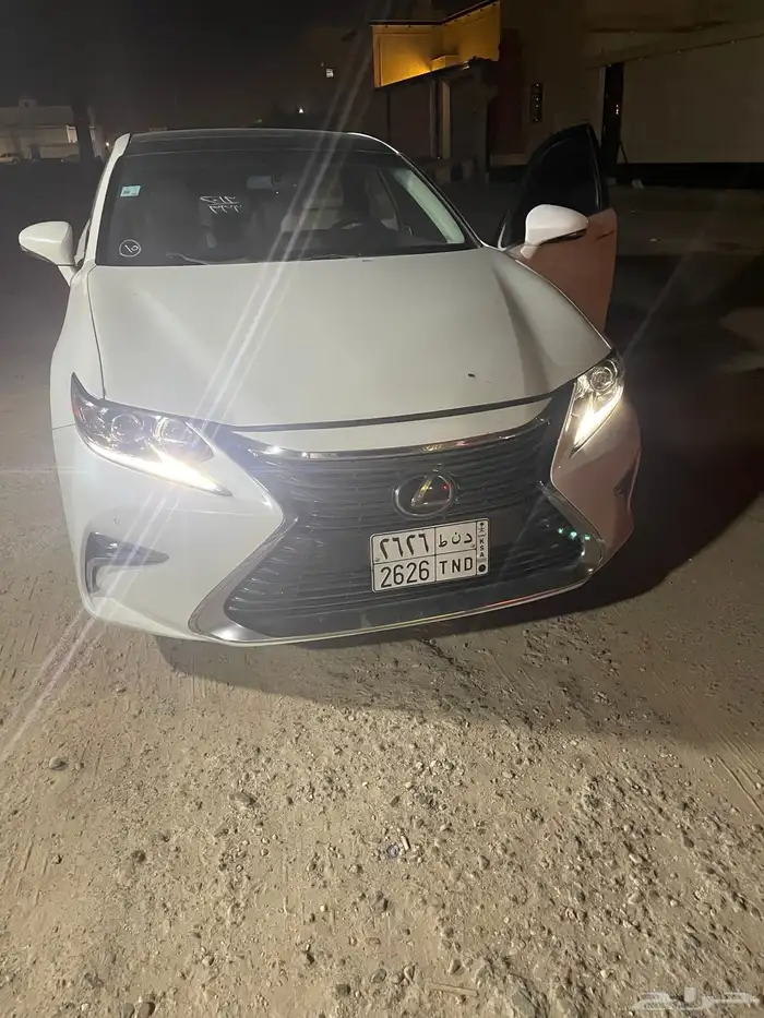لكزس ES 350 2013 مفحوص مجدد 13