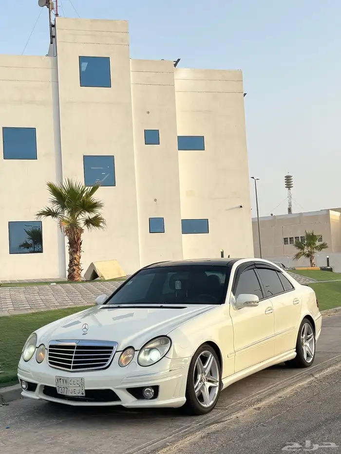 مرسيدس مديل 2008 بانوراما. حجم 550 عليه. كت Amg 2