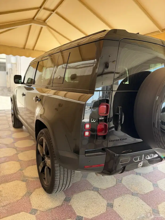 Defender 110X ديفيندر ناغي 9