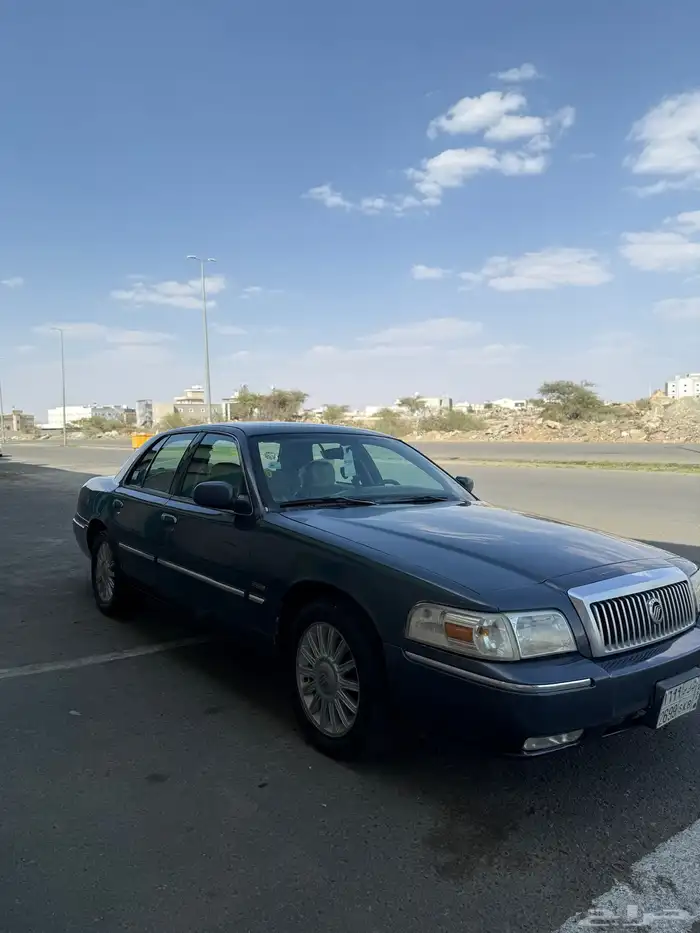للبيع فورد قراند ماركيز 2