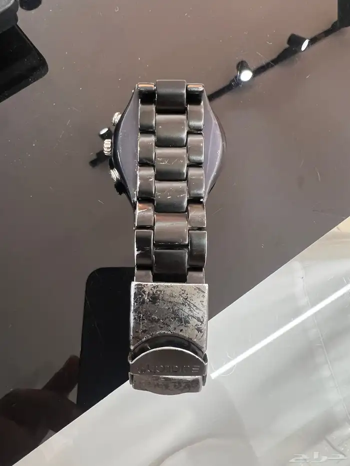 ساعة سواتش 1