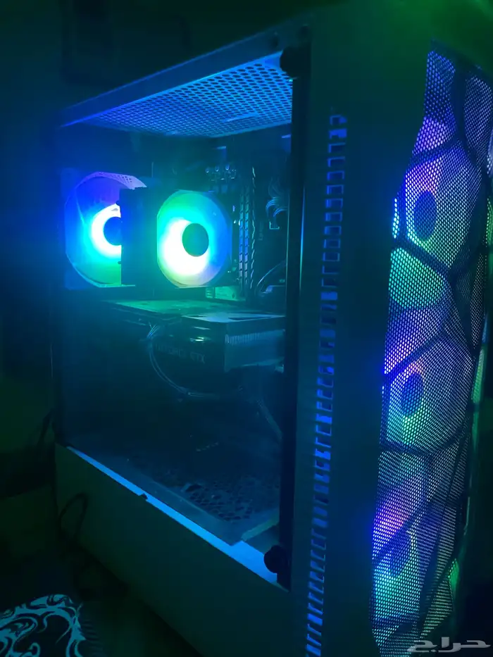 للبيع PC قوي للألعاب والبث 0