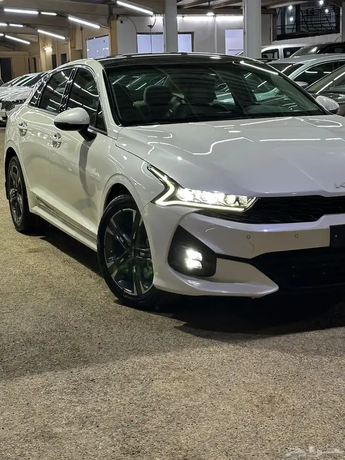 كيا K5 2022 نص فل وكالة مشروط 5