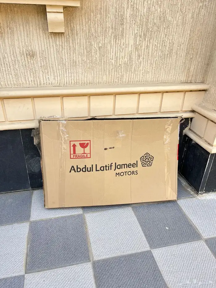 قزازة باب السواق جيب Lexus 2019 6