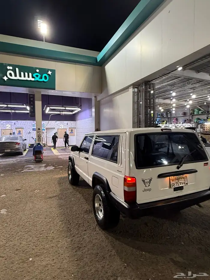 جيب شيروكي 2000 3