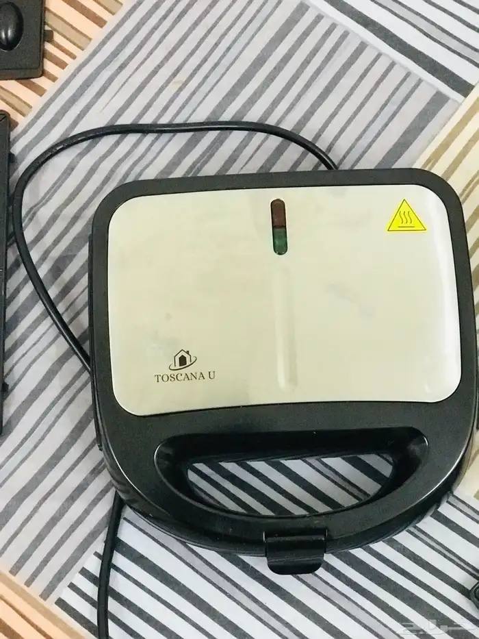 صانعة سندوتشات 0