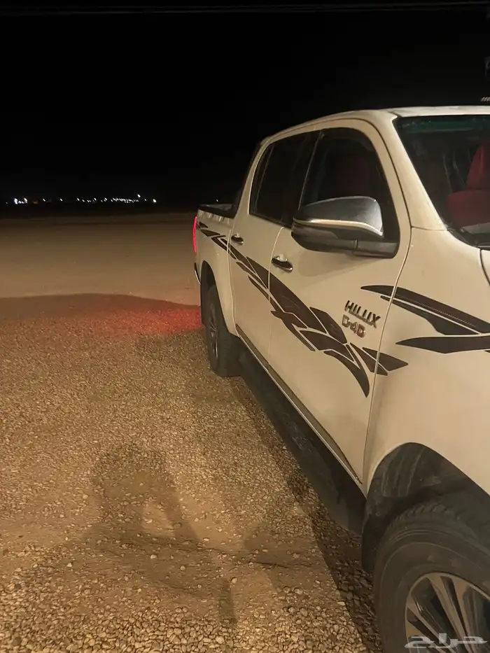 هايلوكس 22 ديزل فل كامل 2400 سغودي الموتر شرط استخدام شخص 8