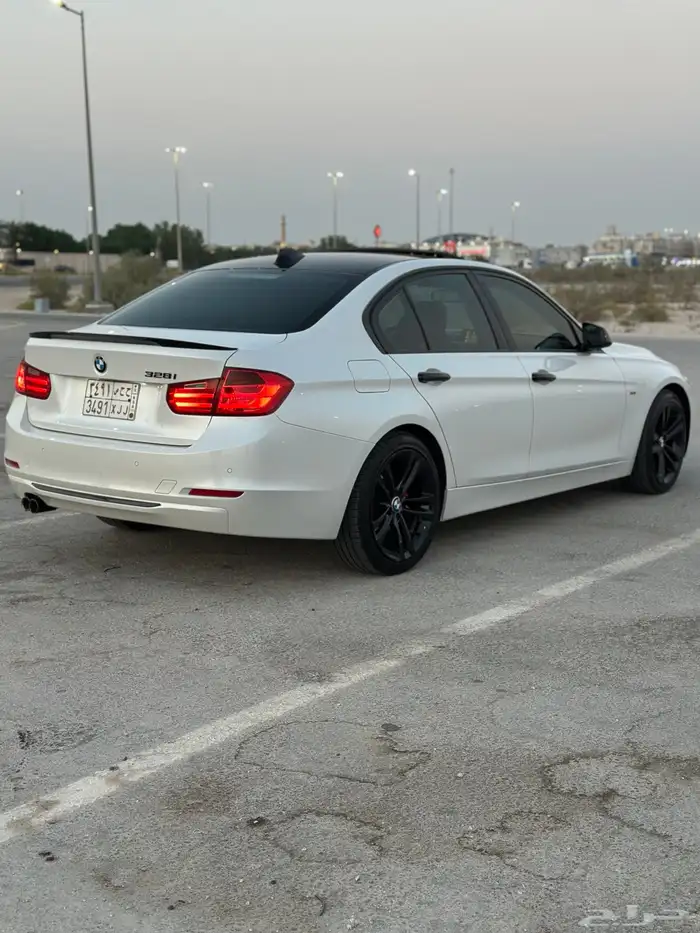 بي ام دبليو 2014 سبورت 328i 7
