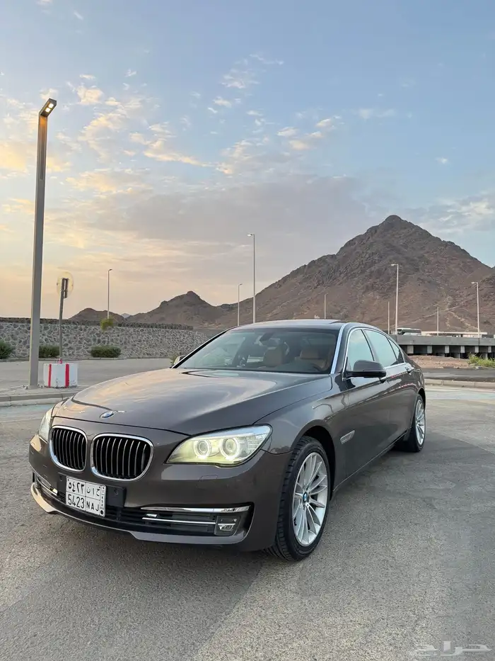 BMW 730LI عداد قليل 2
