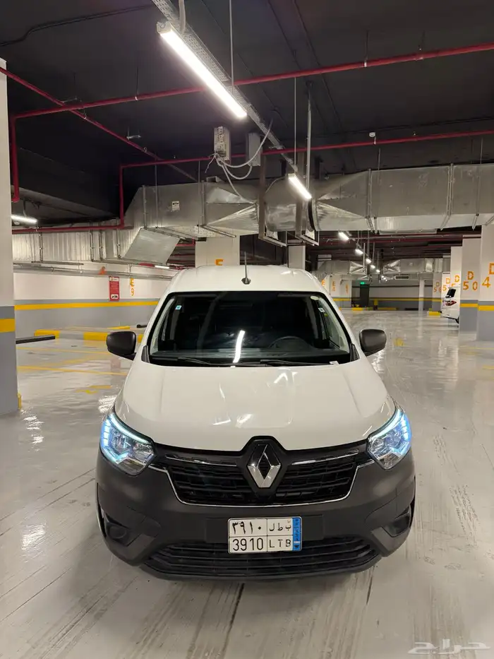 رينو van 1
