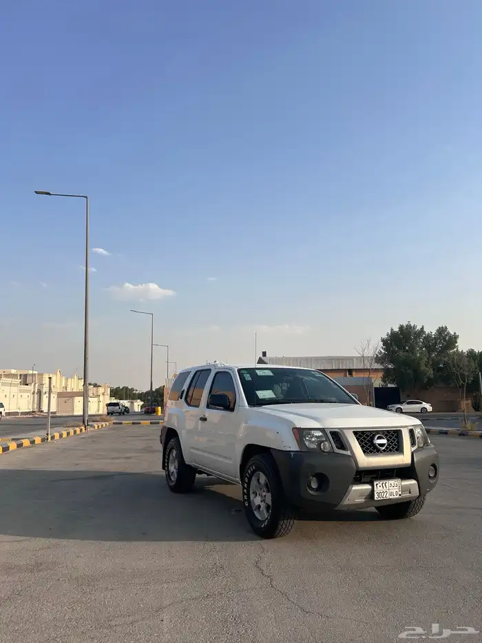نيسان اكستيرا ستاندر 2