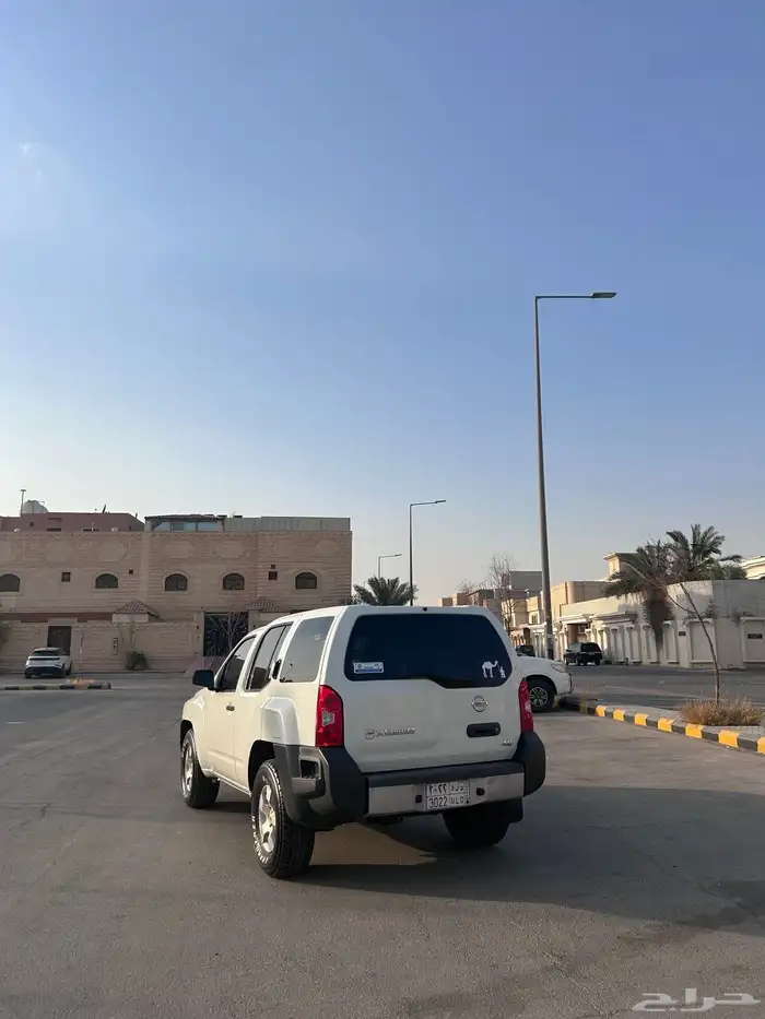 نيسان اكستيرا ستاندر 3