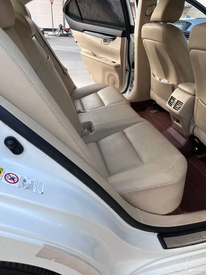 لكزز es350 الموديل 2014 16