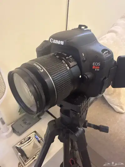 كاميرا canon EO5 مع استاند index