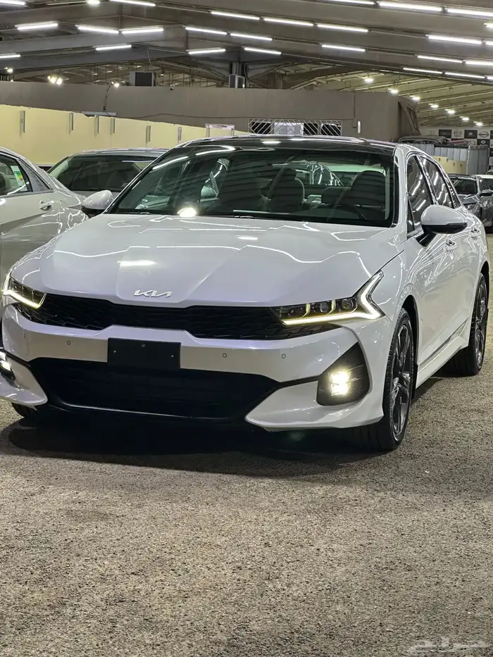 كيا K5 2022 نص فل وكالة مشروط 0