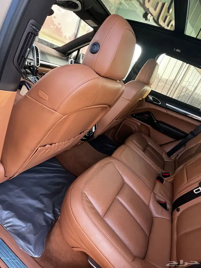 Porsche Cayenne S 8
