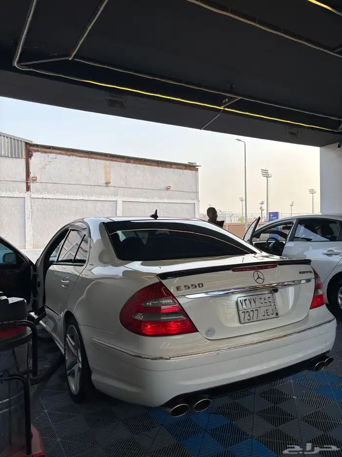 مرسيدس مديل 2008 بانوراما. حجم 550 عليه. كت Amg 3