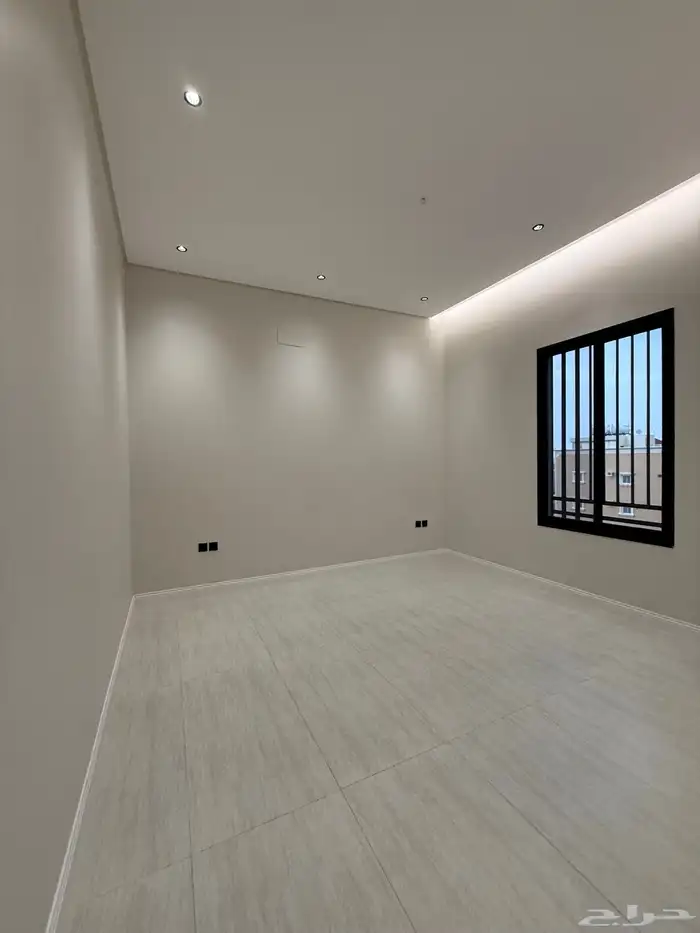 للبيع شقق ارضيه وعلويه بأسعار تبدء من 550 الف ابها المحاله 24