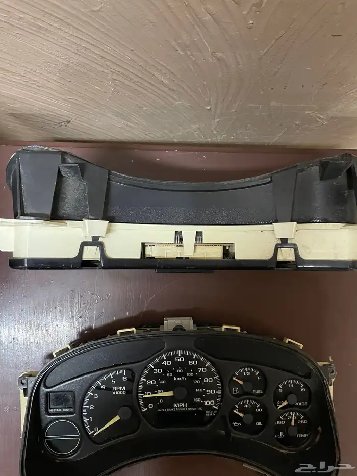 متوفر عندي قطع غيار جمس يوكن موديل 2000 الا 2006 4