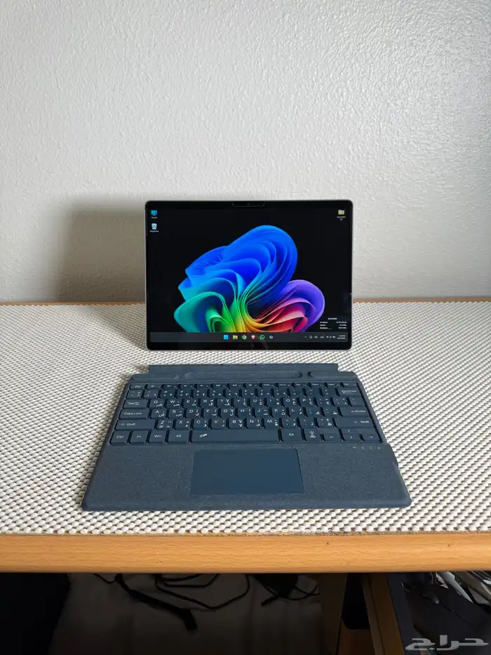 لاب توب وتابلت سيرفيس 11 pro مايكروسوفت 2
