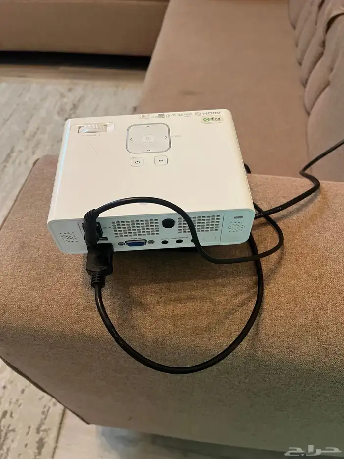 بروجكتور LG 0