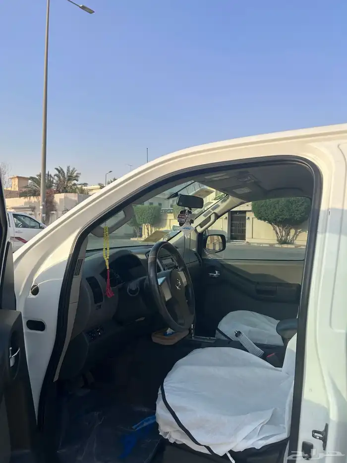 نيسان اكستيرا ستاندر 5