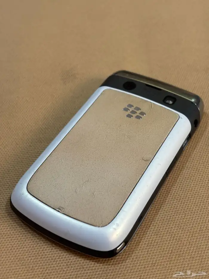 بلاك بيري بولد 9700 1