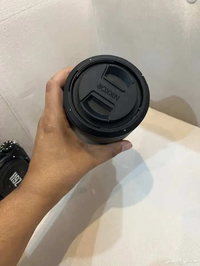 للبيع كاميرا Nikon Z 6ii مع عدسة ومايك 3