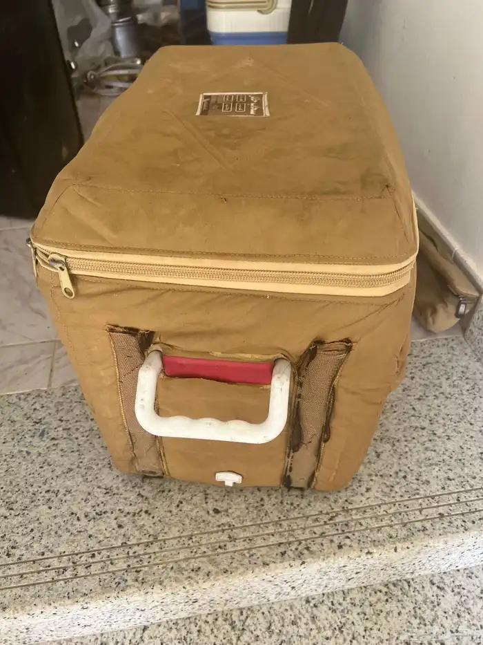 اسطونة غاز وحافظة ثلج 2