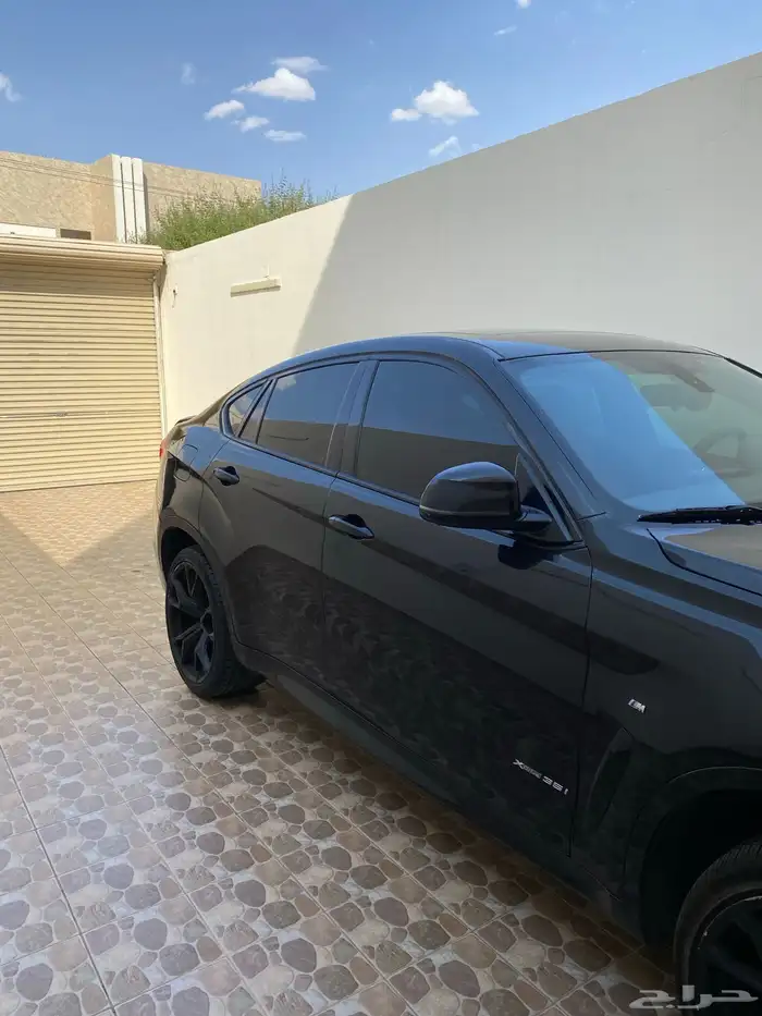 بي ام دبليو x6 2016 اسود 3