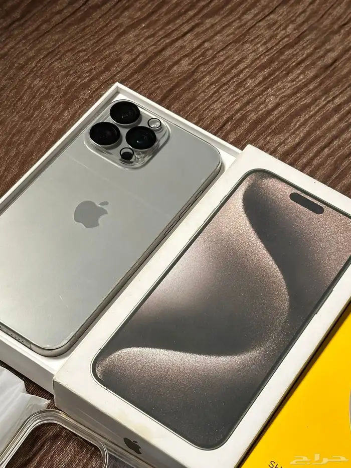 آيفون 15 pro max تيتانيوم نظيف 3