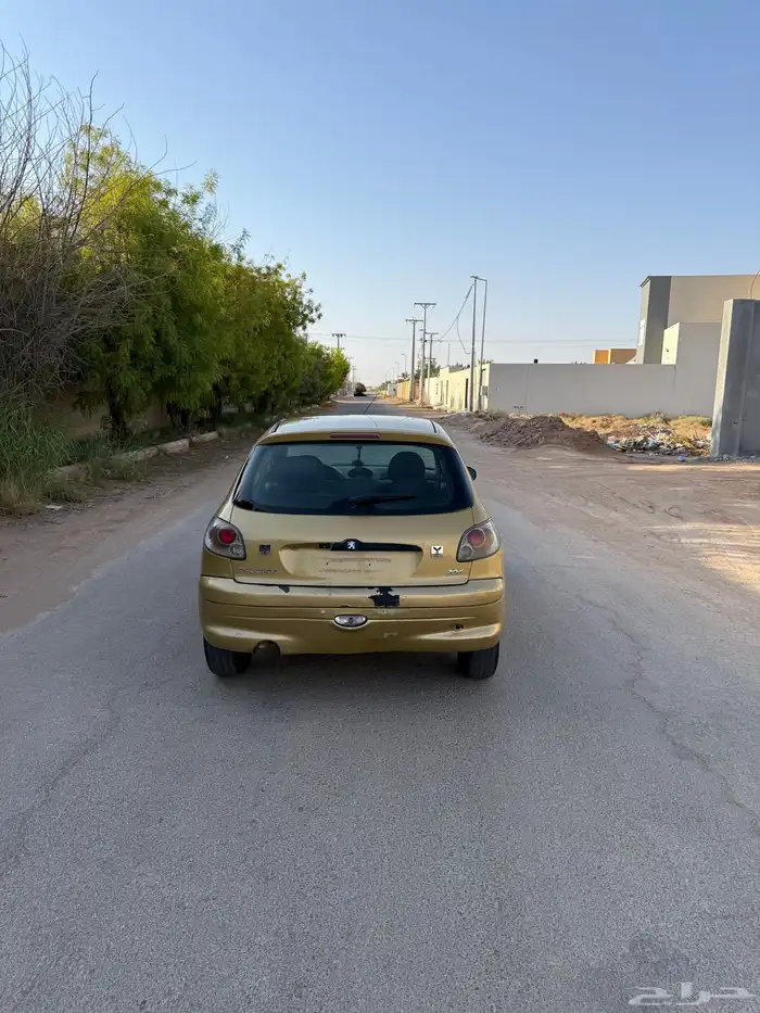 للبيع بيجو مستعمل مفحوص وجاهز للنقل 4