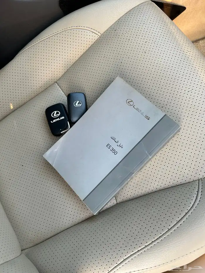 لكزس ES350. 2008 اسود 3