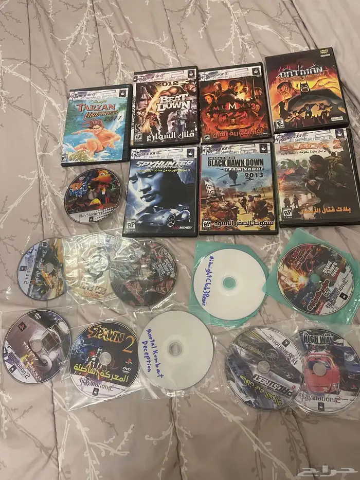 للبيع مجموعة اشرطه سوني 2اصليه ونسخ 0