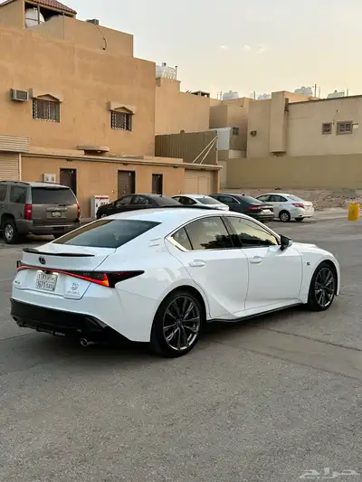 لكزز IS 350 2022 اف سبورت فل كامل موتر شرط وكاله قمه بنضافه index
