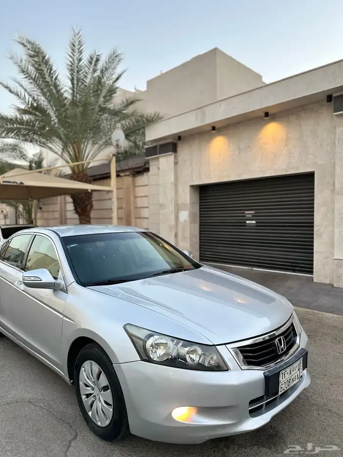 للبيع هوندا اكورد 5