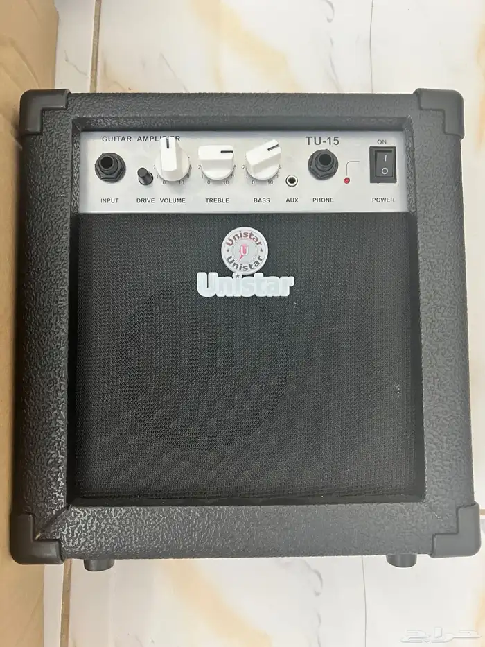 قيتار كهربائي unistar 3