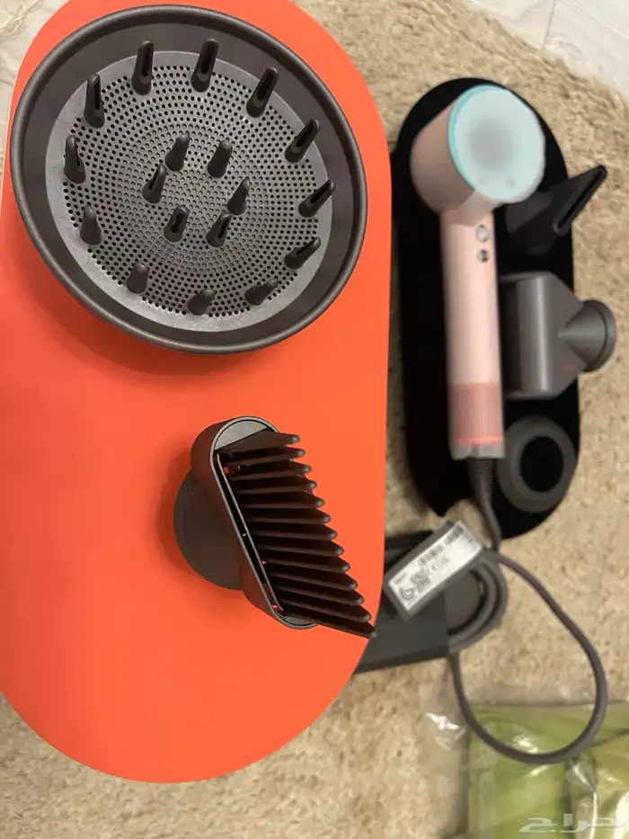 جهاز تصفيف الشعر دايسون Dyson جديد لم يستعمل 1