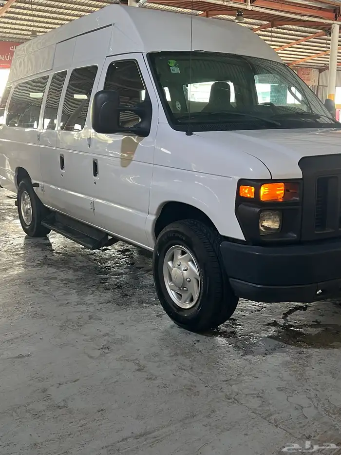 فورد فان E350 2