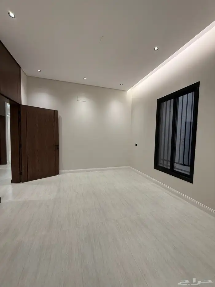للبيع شقق ارضيه وعلويه بأسعار تبدء من 550 الف ابها المحاله 15