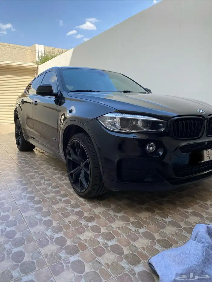 بي ام دبليو x6 2016 اسود 2