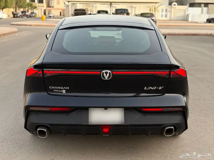 للبيع شانجان UNI-V 2023 5
