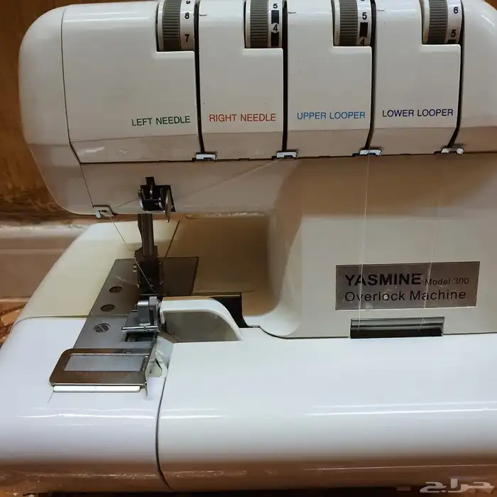 مكينة خياطة 0