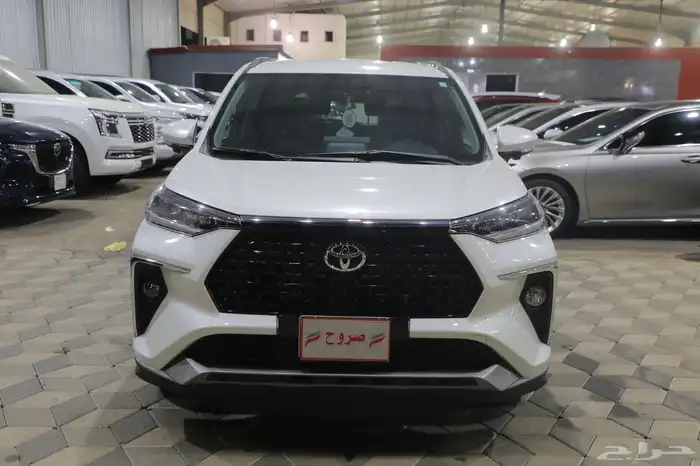 تويوتا فيلوز GLX 2025 شبه الجديد 1