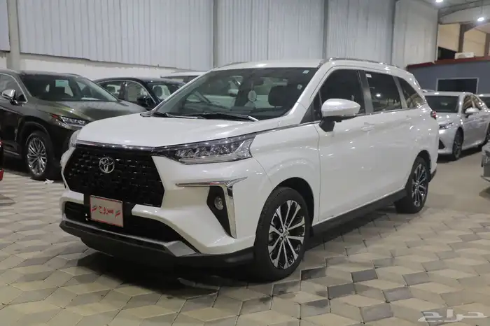 تويوتا فيلوز GLX 2025 شبه الجديد 2