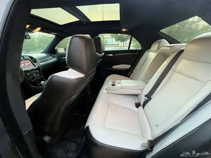 كرايزلر 300S 2021 (بحالة ممتازة) 19