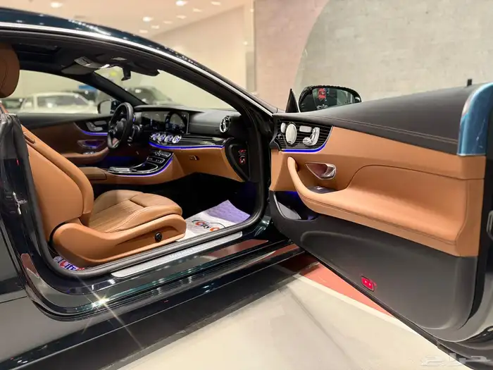 مرسيدس E300 كوبيه موديل 2023 16
